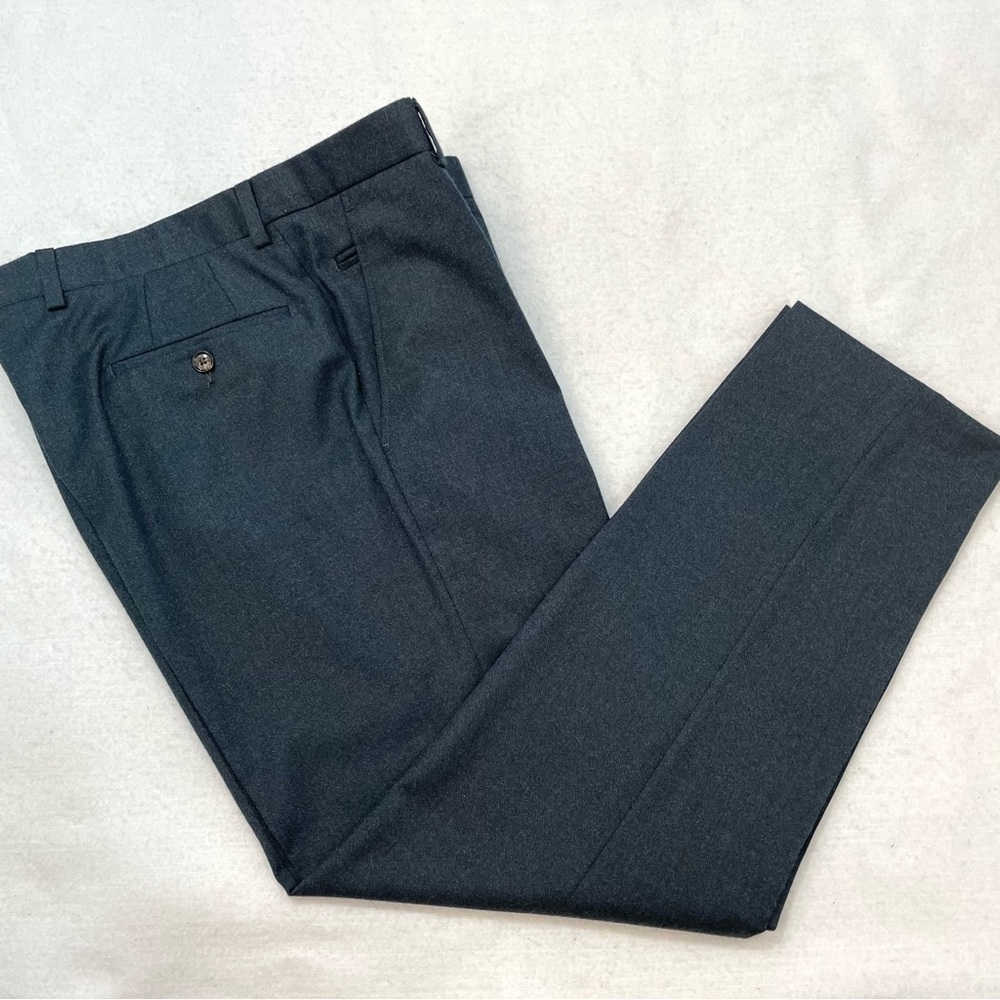 Ted Baker 100% wool dark blue flat front classic trousers, 34/29 purple lining